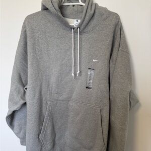 Nike Gray Pullover Sweatshirt with Ribbed Cuffs